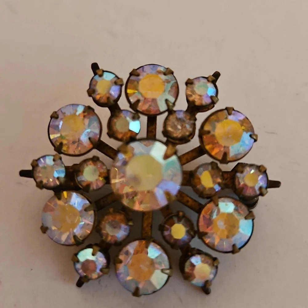 Brillant AB Pinkish Rhinestones On Copper Tone Brooch
